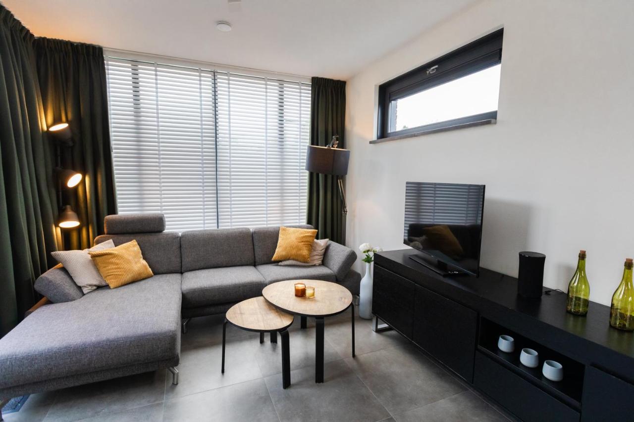 Wellness Bungalow With Sauna เออร์เมโล ภายนอก รูปภาพ