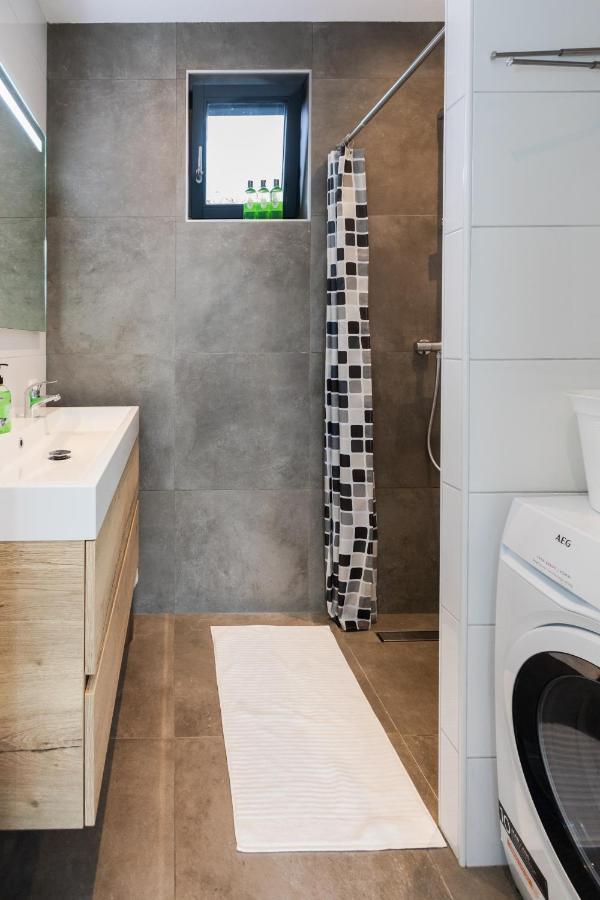 Wellness Bungalow With Sauna เออร์เมโล ภายนอก รูปภาพ